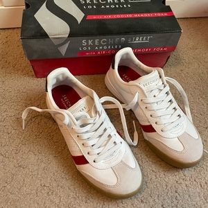 Skechers Street memory foam